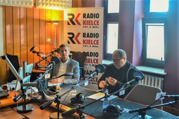 CK Technik uczestnikiem debaty radiowej